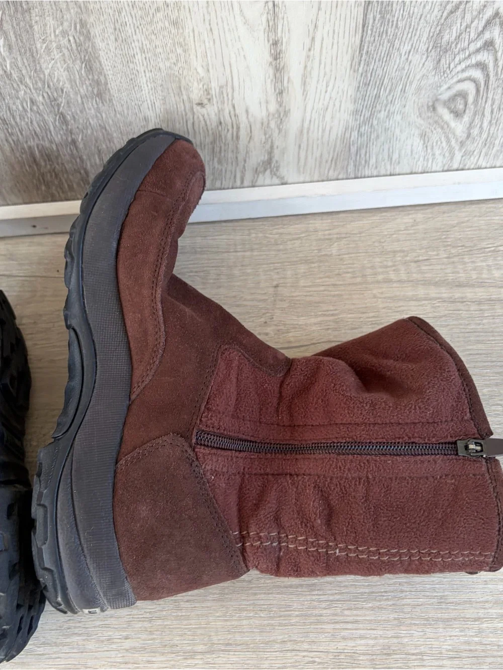 L.L.Bean Suede Fur Lined Boots Women 8.5  Brown Comfy Cabin Fleece Winter Hiking